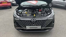 Nissan Qashqai 1.3 DiG-T MH N-Connecta 5dr Petrol Hatchback